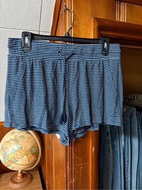 Woman’s Stars Above Shorts